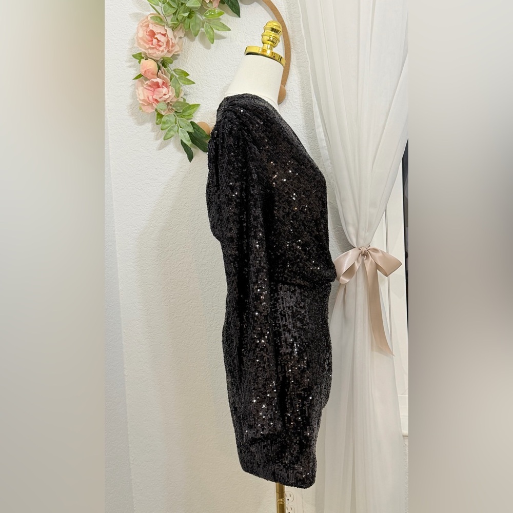NEW Generation Love “Miley” Black Sequin Mini Dress size small - Retails $385 - Picture 6 of 10